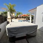 Villa Gracia *
