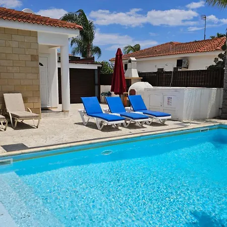 格拉西亚别墅 *