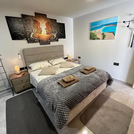 Villa Gracia Agia Napa