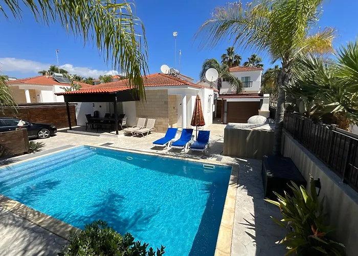 Gracia * Ayía Nápa